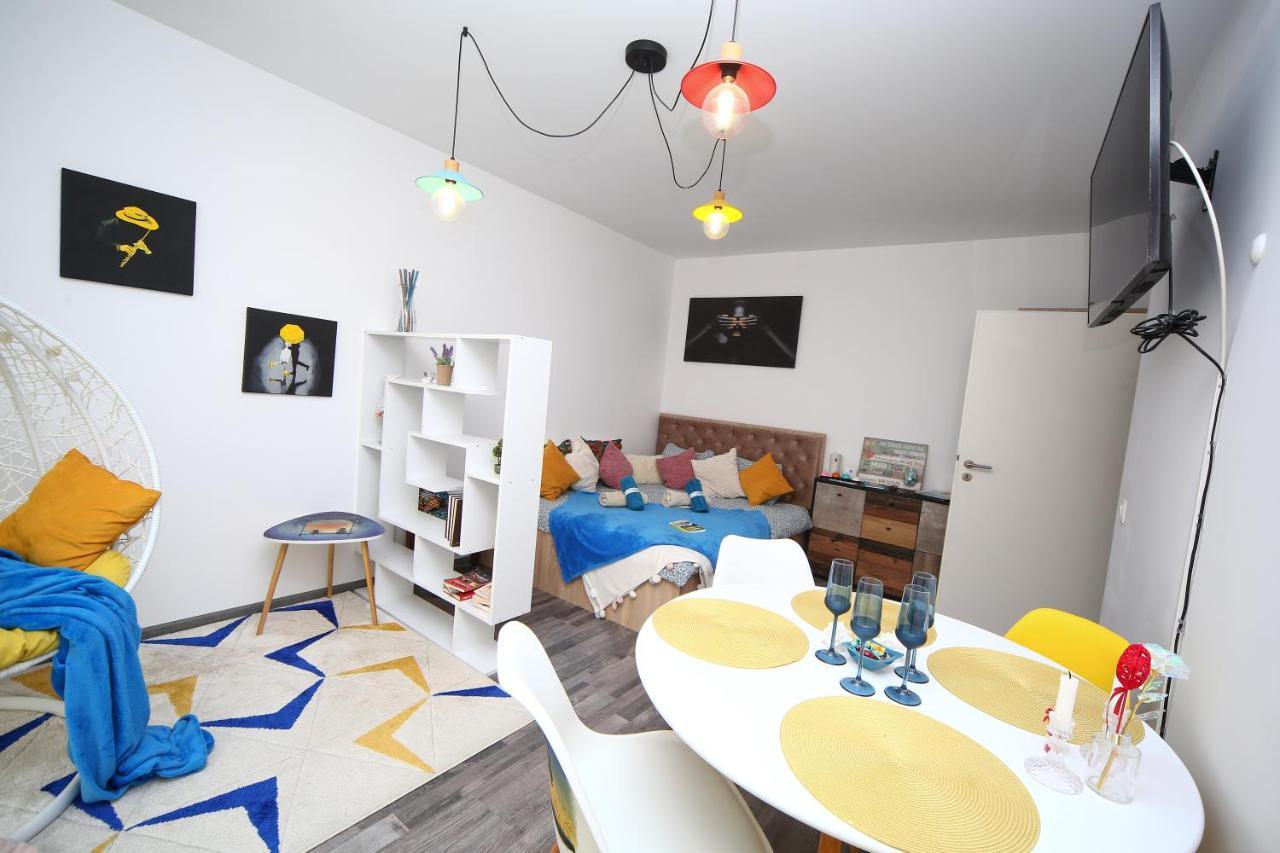 B&M Apartment Brasov Exterior photo