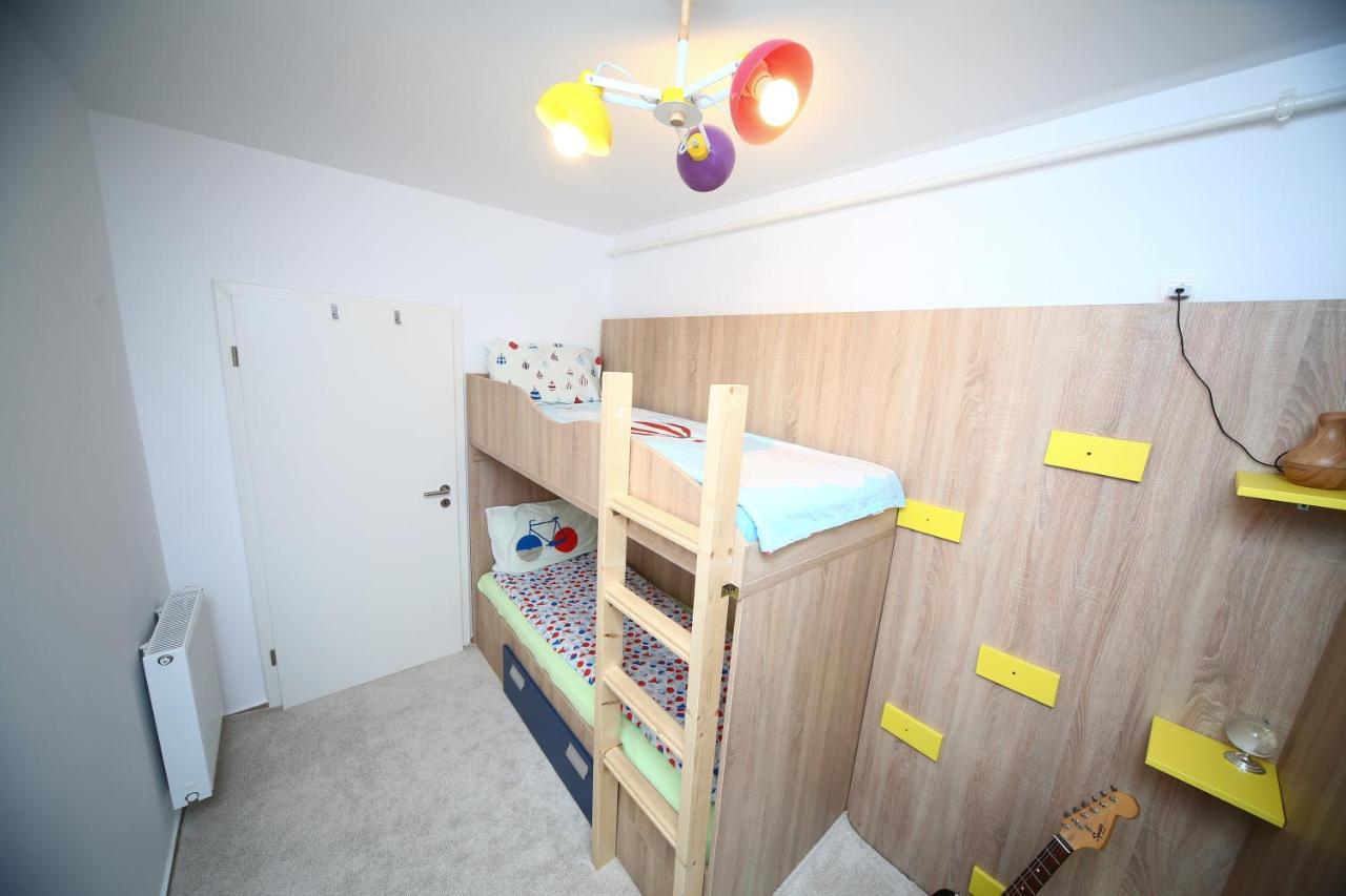 B&M Apartment Brasov Exterior photo