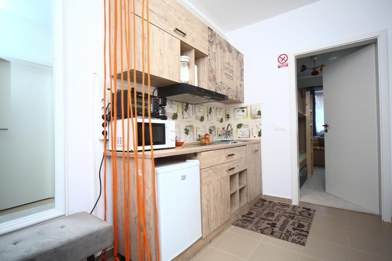B&M Apartment Brasov Exterior photo