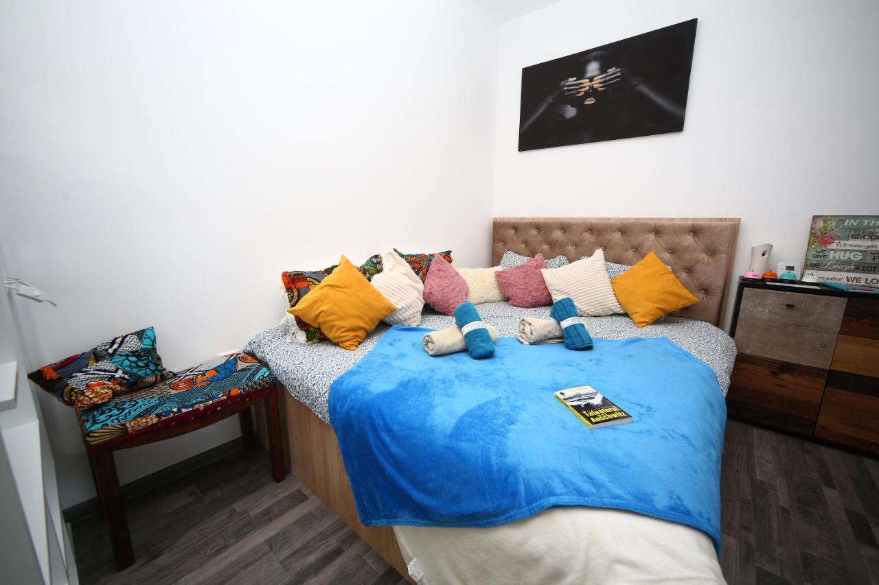 B&M Apartment Brasov Exterior photo